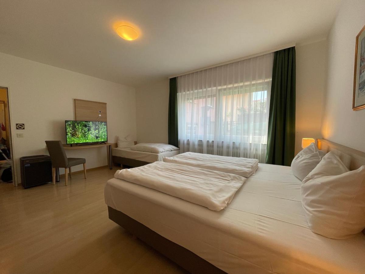 Hotel Hafner - Self Check-In Stoccarda Esterno foto